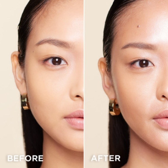 L'Oréal Paris True Match Lumi  Glotion - 902 Light Glow - Picture 2 of 4